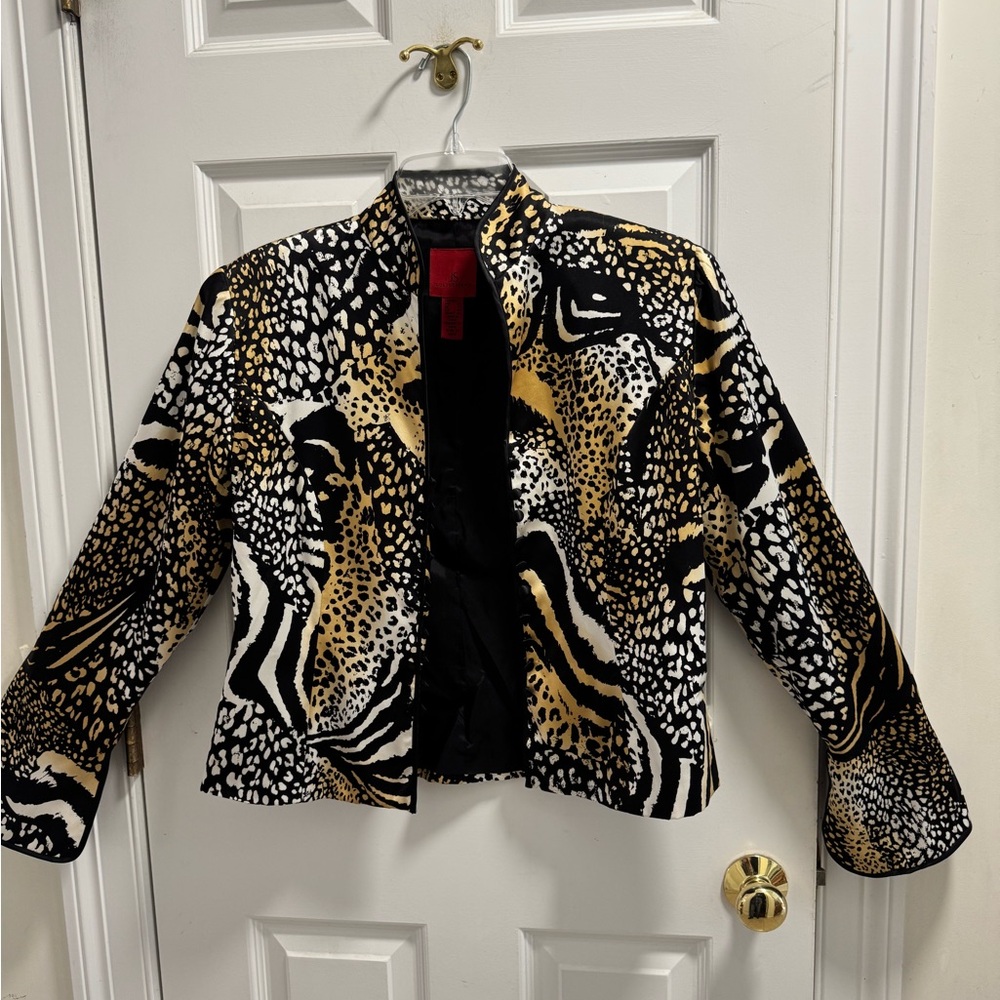 JS Collections Leopard Print Dressy Silky Jacket - Picture 3 of 5